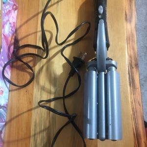 ✨Revlon Hair Crimper